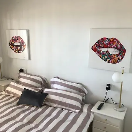 Beachfront Casa Daja פואנגירולה