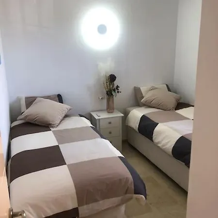 דירה Beachfront Casa Daja *